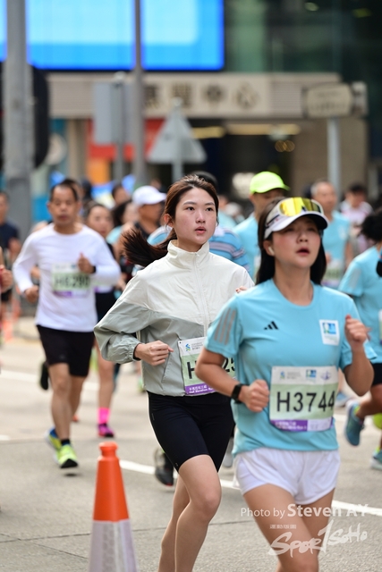 渣打香港馬拉松2024-242