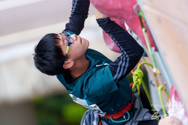 20240204_SportClimbing_Alan Li_Soho Logo_DSC05357_