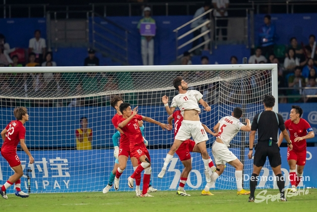 20231001 Football A1 _DAC3009