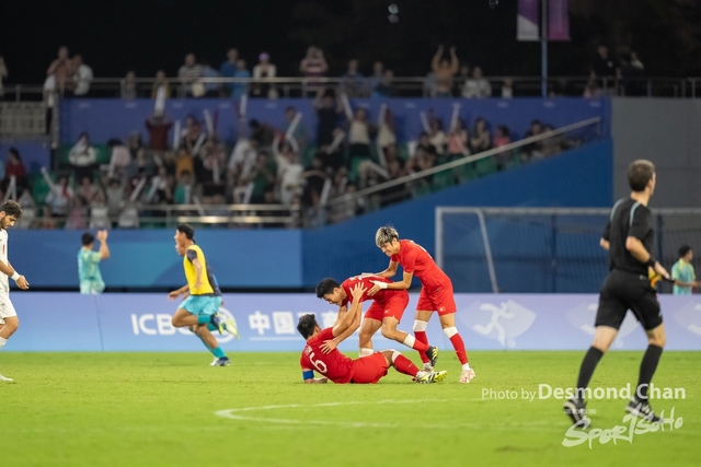 20231001 Football A1 _DAC3184