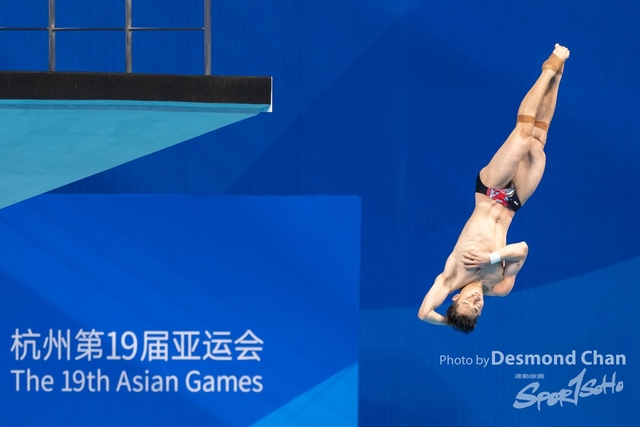 20231002 Diving 1M W A1 _DAC5872
