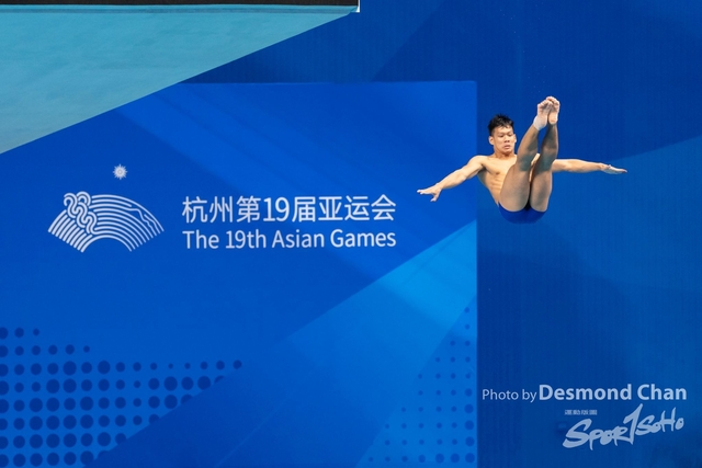 20231002 Diving 1M W A1 _DAC6045