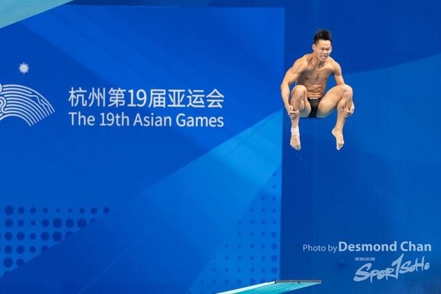 20231002 Diving 1M W A1 _DAC6493