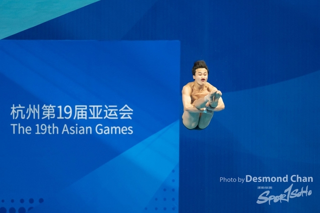 20231002 Diving 1M W A1 _DAC6906
