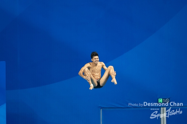 20231002 Diving 1M W A1 _DAC7237
