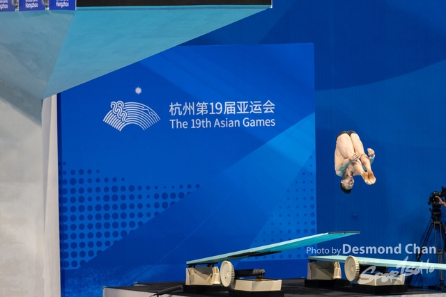 20231002 Diving 1M W A1 _DAC7282