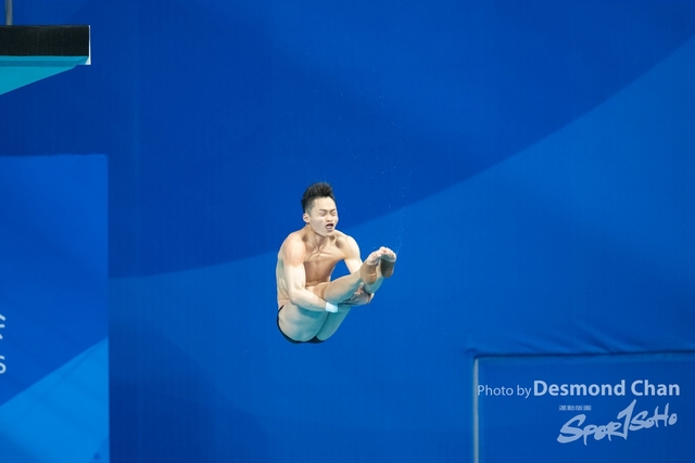 20231002 Diving 1M W A1 _DAC7596