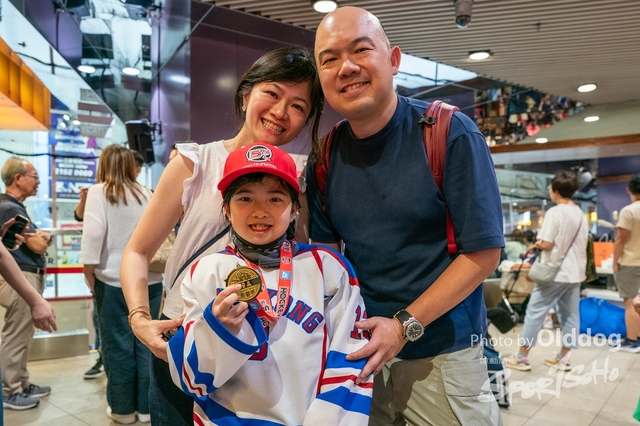 240427Hockey-4