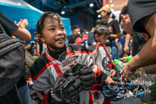 240427Hockey-38