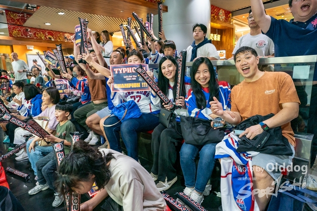 240427Hockey-123