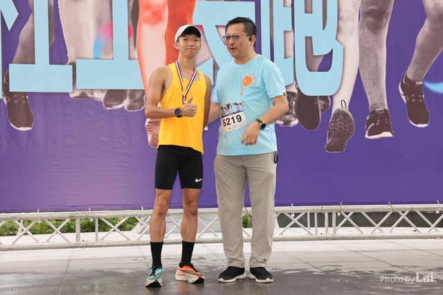 LAI_5883