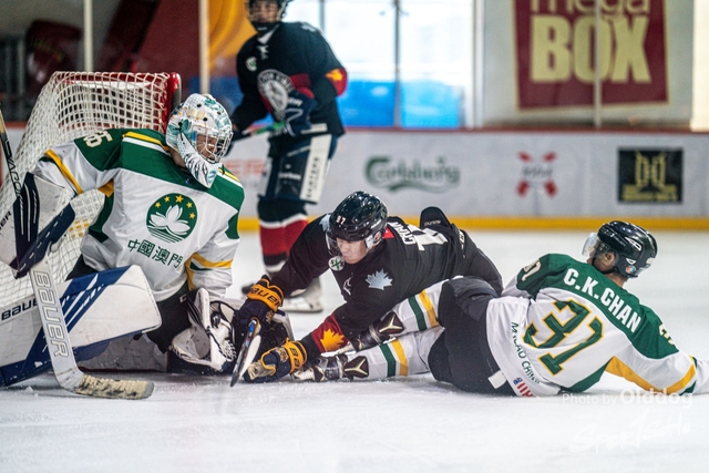 240503Hockey-1