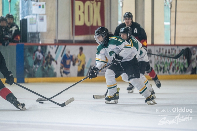 240503Hockey-18