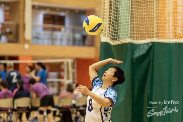 240727_LV_Ball-17
