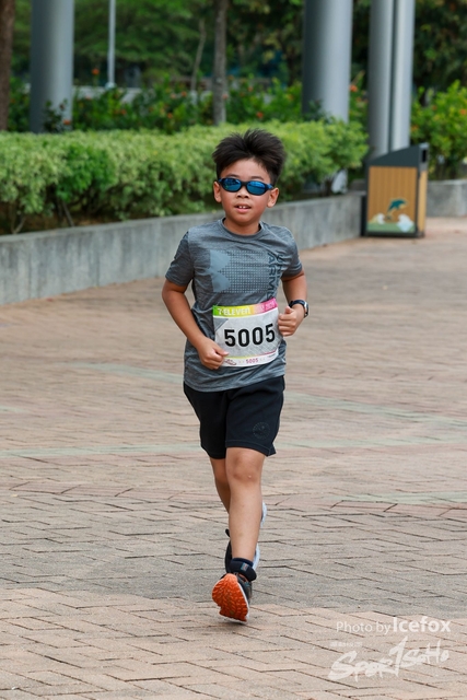 241103_711_Run-400