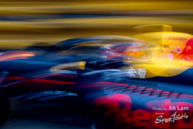 Z8A_1203