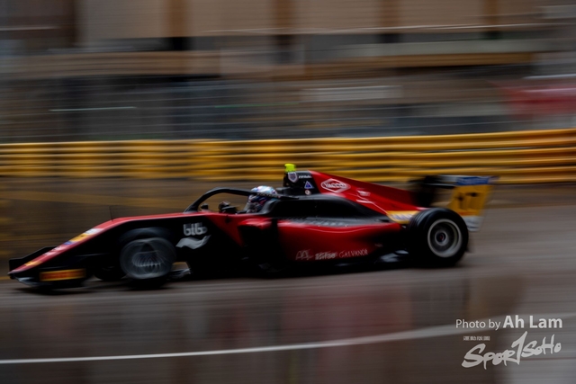 Z8A_4243