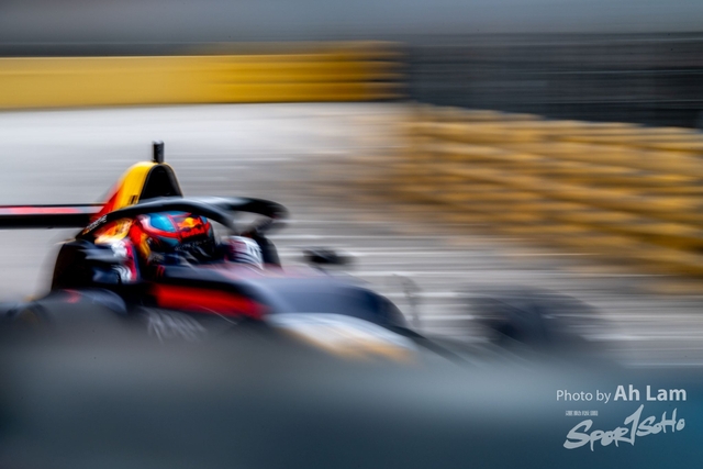 Z8A_6136