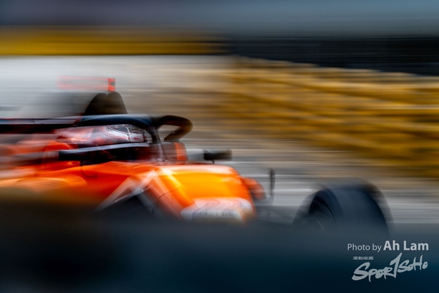 Z8A_6144