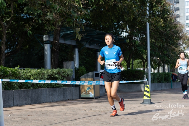 241201_Pocari_2Gun-126