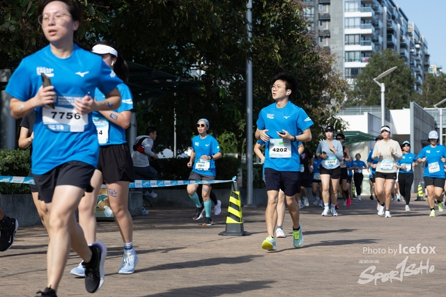 241201_Pocari_2Gun-226