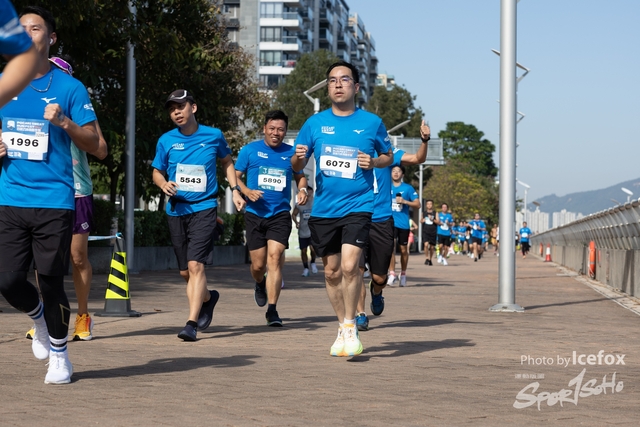 241201_Pocari_2Gun-844