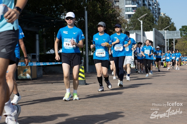 241201_Pocari_2Gun-305