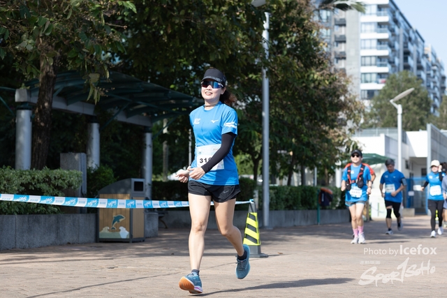 241201_Pocari_2Gun-980