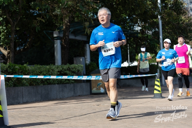 241201_Pocari_2Gun-1063
