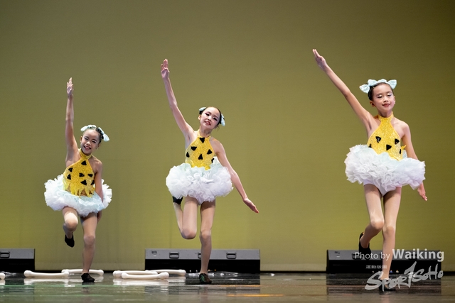 2024-11-16 Centre Stage Dance-0055
