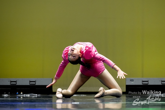2024-11-16 Centre Stage Dance-1960