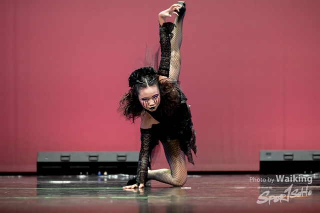 2024-11-16 Centre Stage Dance-2048