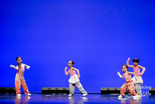2024-11-16 Centre Stage Dance-0430