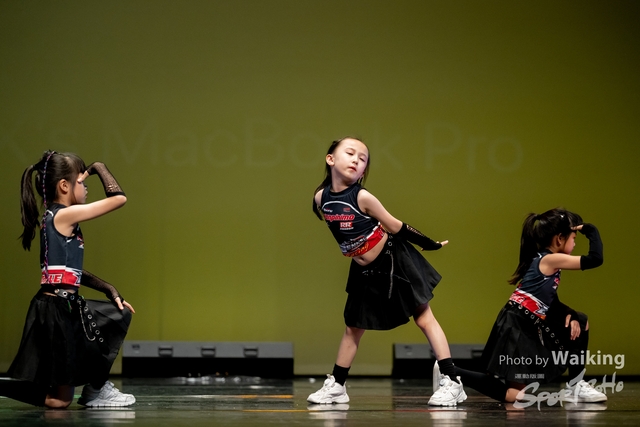 2024-11-16 Centre Stage Dance-0458