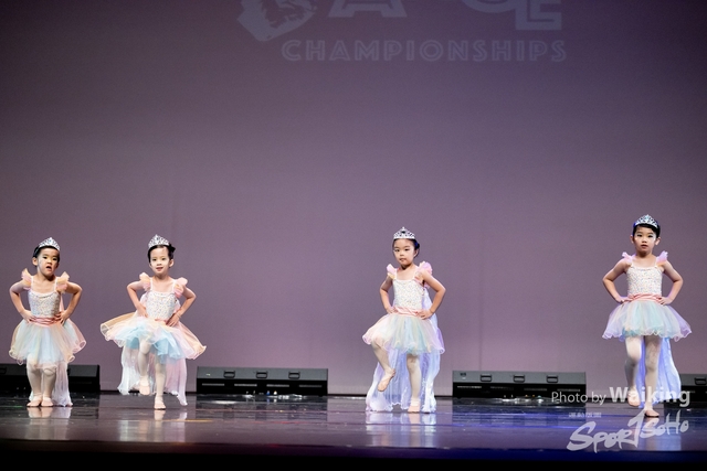2024-11-17 Centre Stage Dance-0187