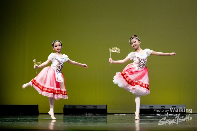 2024-11-17 Centre Stage Dance-0205