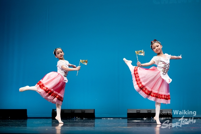 2024-11-17 Centre Stage Dance-0210