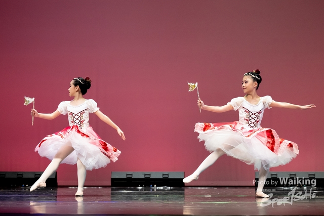 2024-11-17 Centre Stage Dance-0211