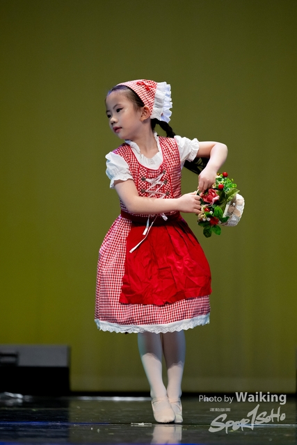 2024-11-17 Centre Stage Dance-0402