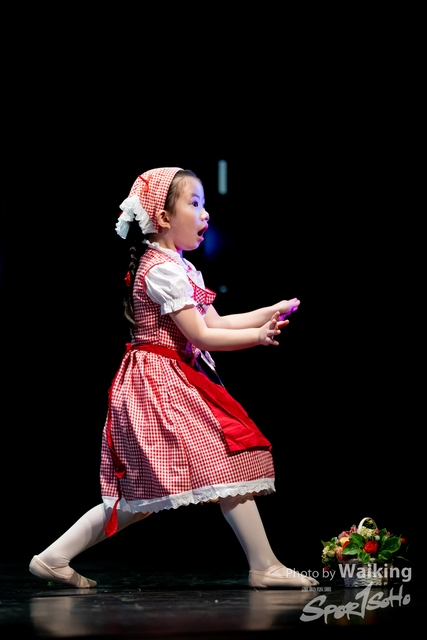 2024-11-17 Centre Stage Dance-0403