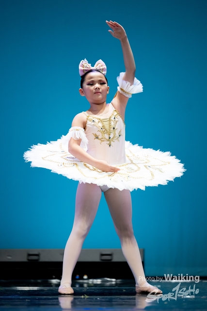 2024-11-17 Centre Stage Dance-0415