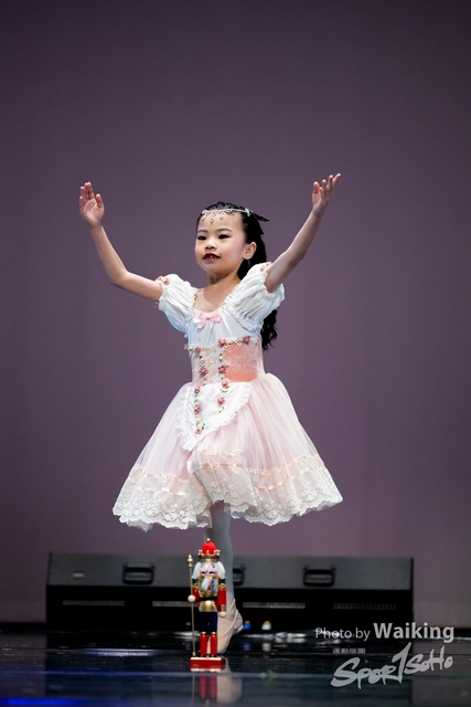2024-11-17 Centre Stage Dance-0423