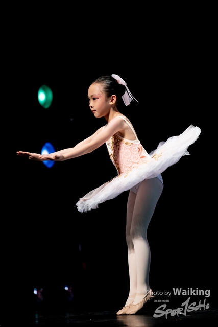 2024-11-17 Centre Stage Dance-0437