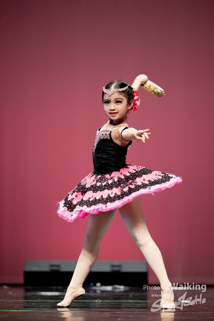 2024-11-17 Centre Stage Dance-0475