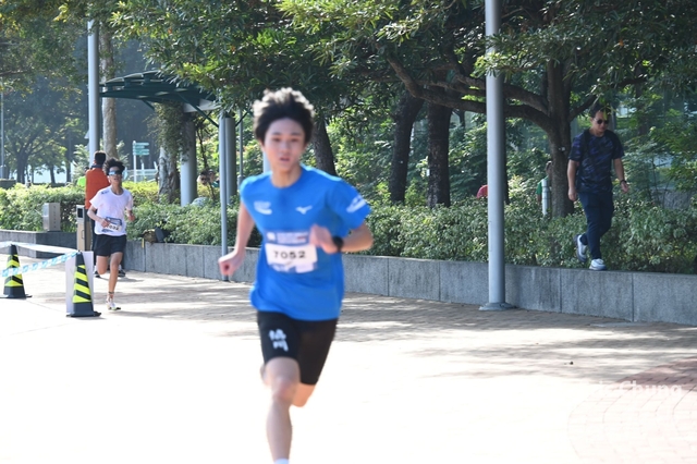 Pocari_1657
