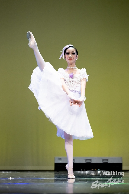 2024-11-17 Centre Stage Dance-1070