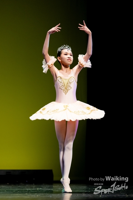 2024-11-17 Centre Stage Dance-1088