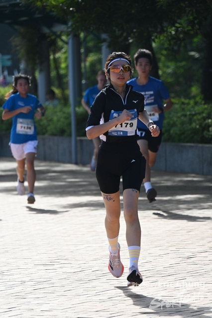 Pocari_1719