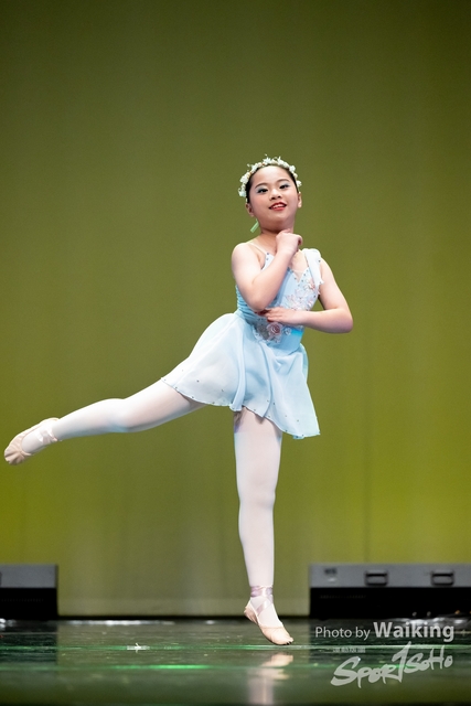 2024-11-17 Centre Stage Dance-1102