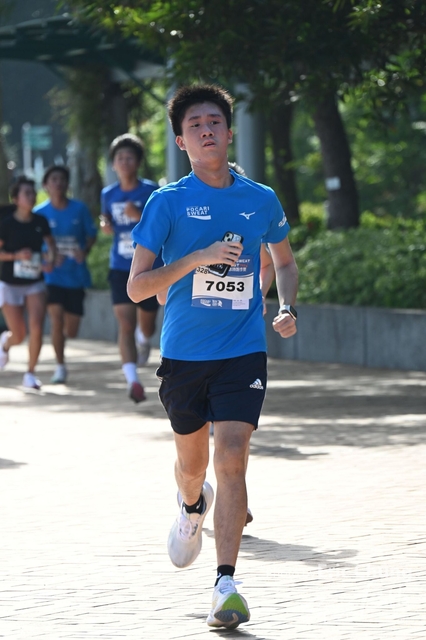 Pocari_1730